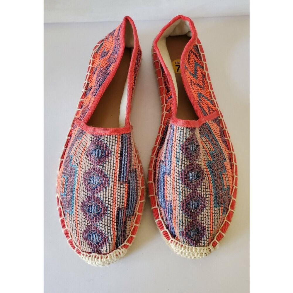 J. CREW Womens Size 7 Neon Pink Blue Aztec Southwestern Espadrille Flats Factory
